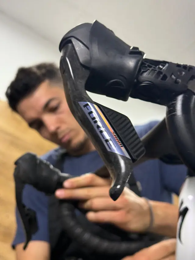 Ajuste de maneta SRAM Force